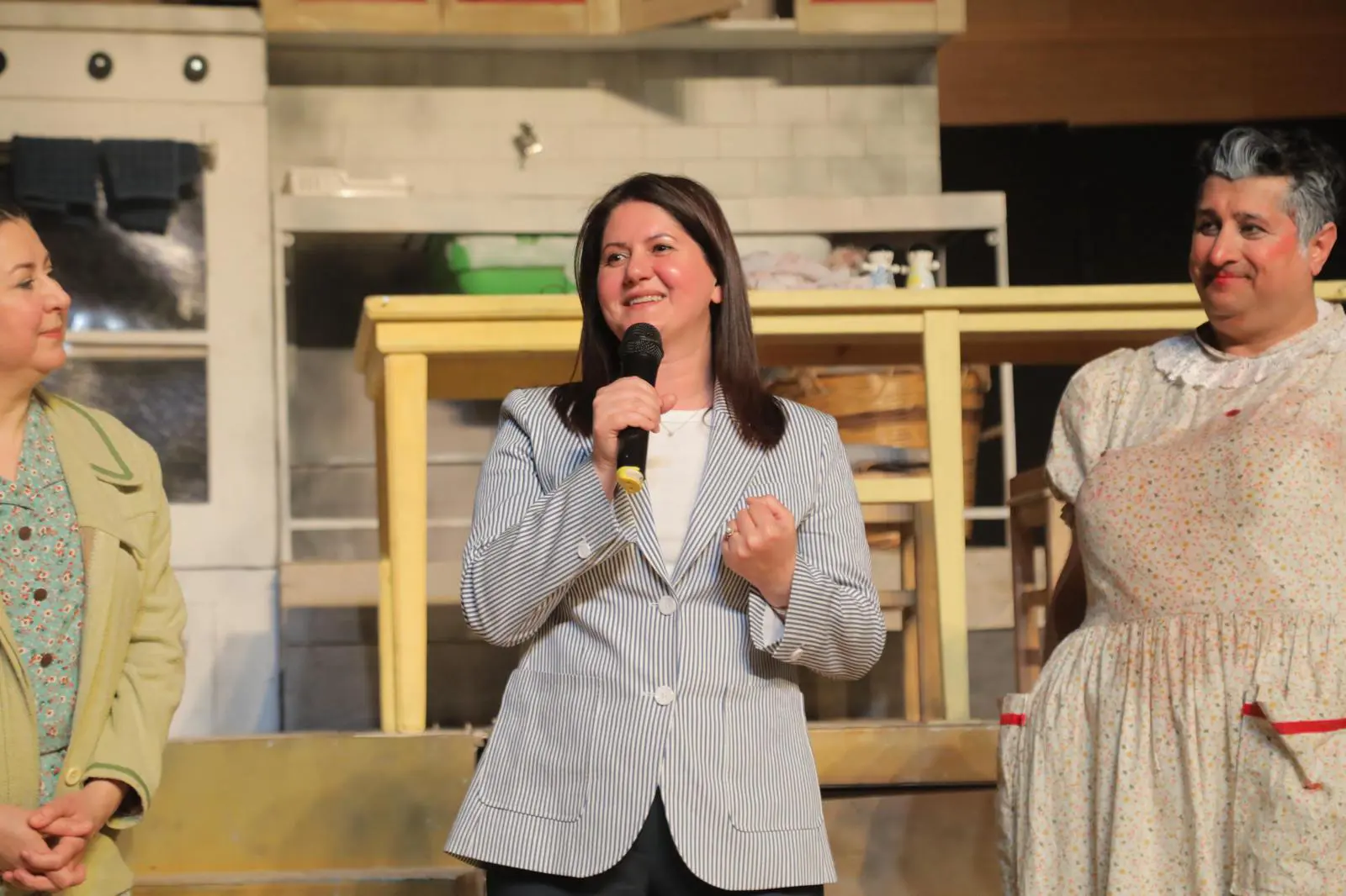 “SÜPER BABAANNE” BÜYÜK BEĞENİ TOPLADI galeri görseli